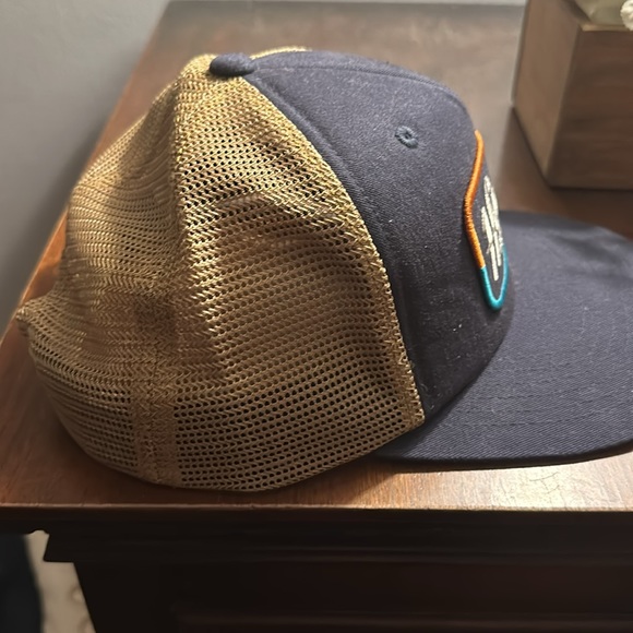 Howler Brothers SnapBack hat. EUC - Picture 3 of 4